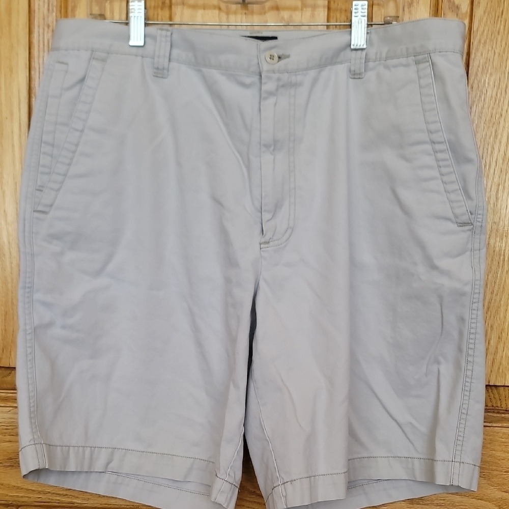 "Make Offer" Dockers  Flat Front Casual Shorts